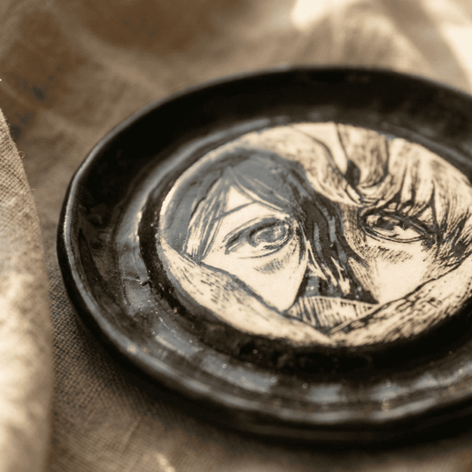 The Darkened Gaze (Ashtray)
